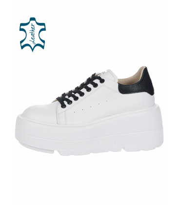 Fehér bőr tornacipő fekete sarokkal fehér talpon MAXI DTE N1016