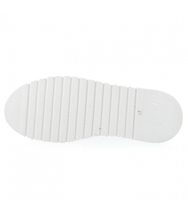 Fehér kényelmes, perforált cipő 141191