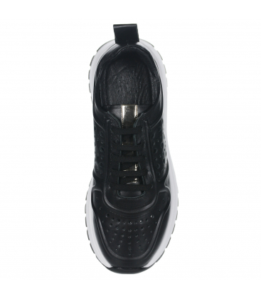 MISSQ 2412 márkájú fekete perforált tornacipő