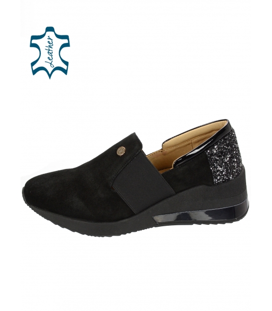 Fekete egyszerű, csúszós cipő, brokát sarkú 3065 KAMILA