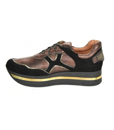 Fekete-bárna cipők mintával, fekete talpon KARLA DTE3300 