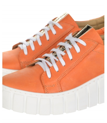 Narancssárga bőr tornacipő arany szalaggal díszítve a talpán ROSELLA DTE3298
