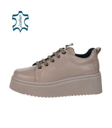 Szürke-barna cipő magasabb talppal 018-3360 tétel áru