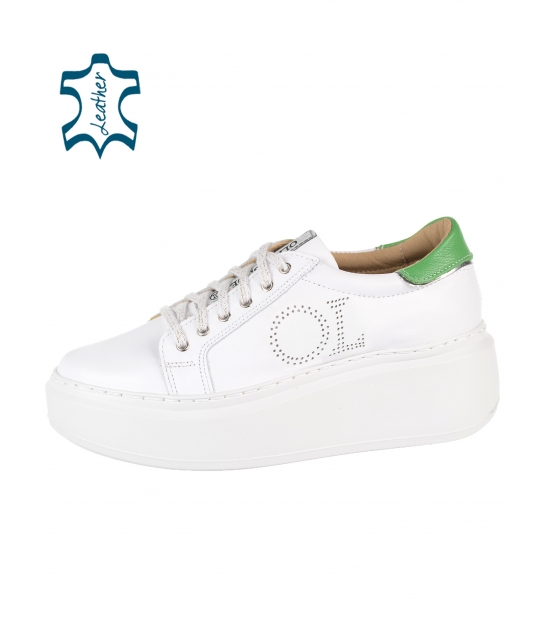 Fehér tornacipő OL logóval és zöld elemmel a sarkán 7503